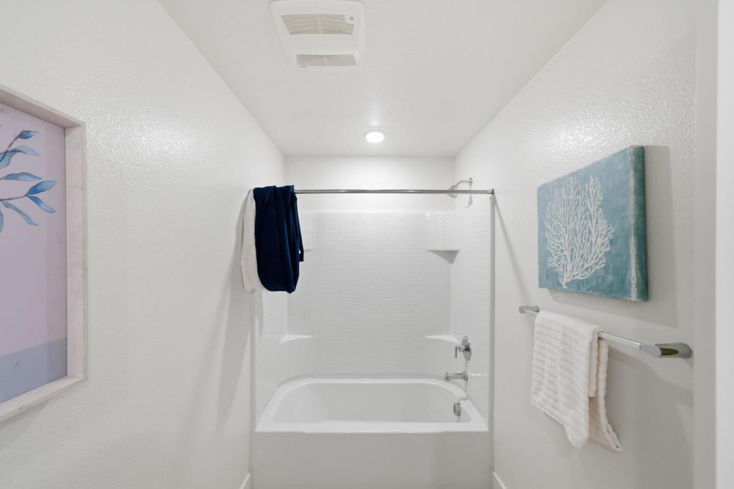 Detail Gallery Image 13 of 39 For 44908 Wisdom Rd #203,  Fremont,  CA 94538 - 2 Beds | 2 Baths