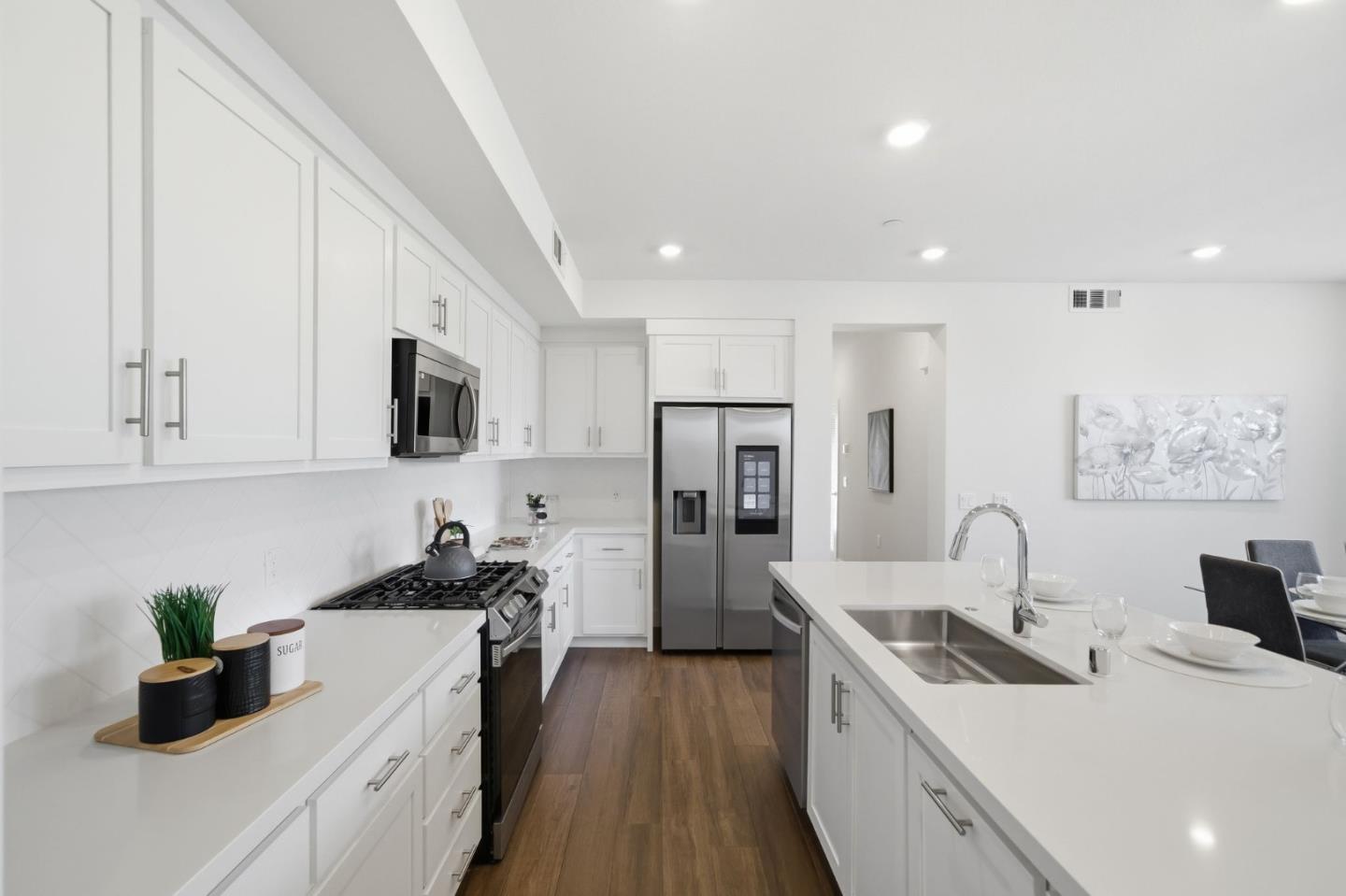 Detail Gallery Image 9 of 39 For 44908 Wisdom Rd #203,  Fremont,  CA 94538 - 2 Beds | 2 Baths