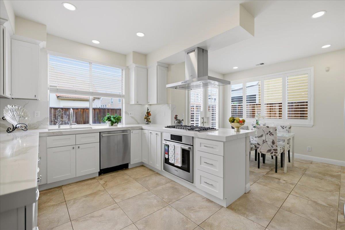 Detail Gallery Image 23 of 66 For 3037 Rosato Ct, San Jose,  CA 95135 - 4 Beds | 3 Baths