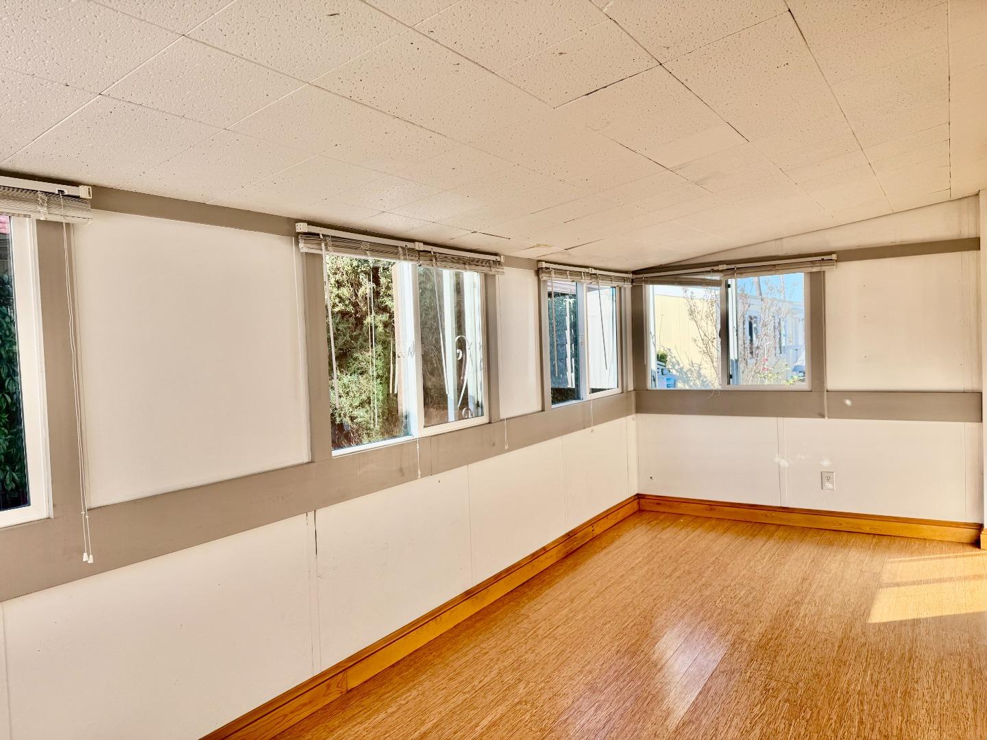 Detail Gallery Image 15 of 46 For 1075 Space Park Way #171,  Mountain View,  CA 94043 - 2 Beds | 2 Baths