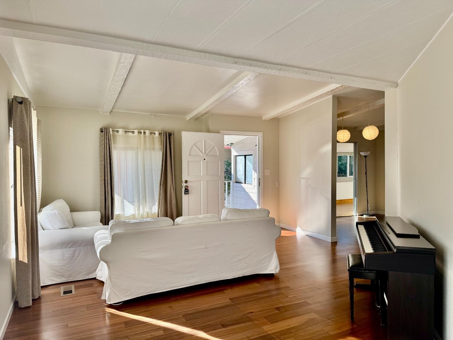 Detail Gallery Image 6 of 46 For 1075 Space Park Way #171,  Mountain View,  CA 94043 - 2 Beds | 2 Baths