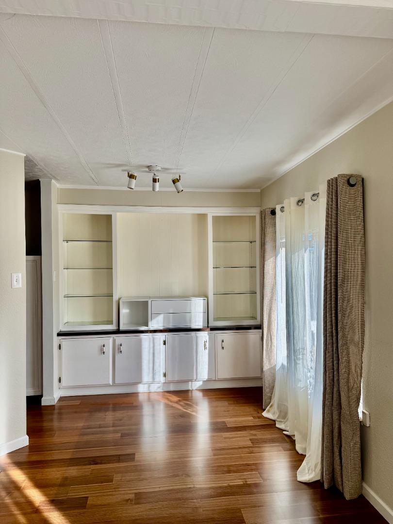 Detail Gallery Image 7 of 46 For 1075 Space Park Way #171,  Mountain View,  CA 94043 - 2 Beds | 2 Baths