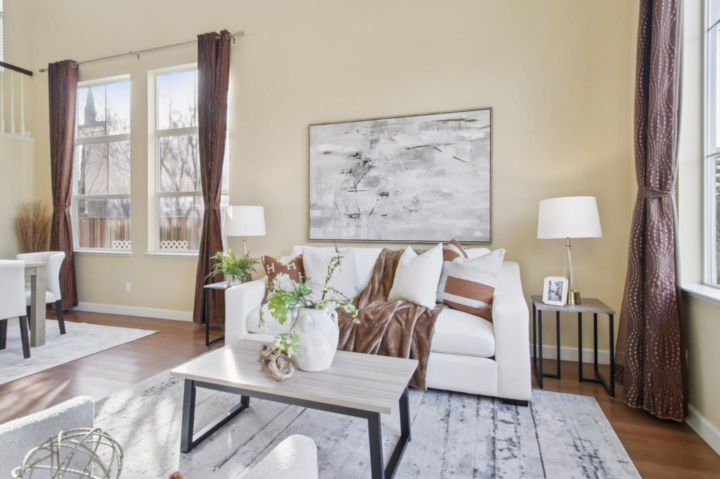 Detail Gallery Image 10 of 113 For 3324 Etoile Ct, San Jose,  CA 95135 - 5 Beds | 3 Baths