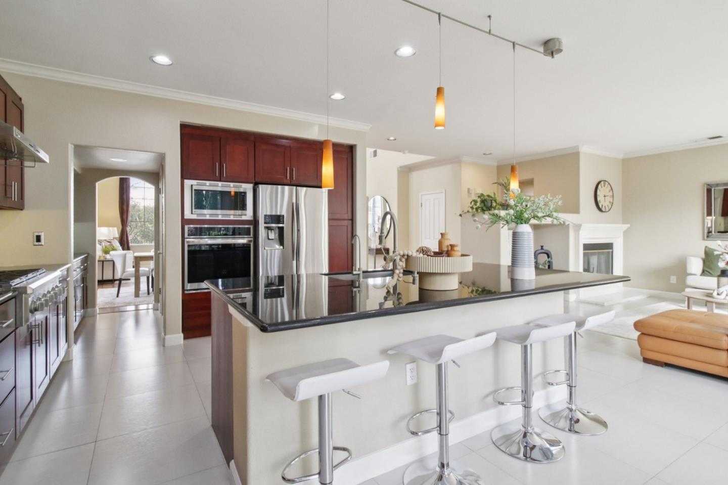 Detail Gallery Image 23 of 113 For 3324 Etoile Ct, San Jose,  CA 95135 - 5 Beds | 3 Baths