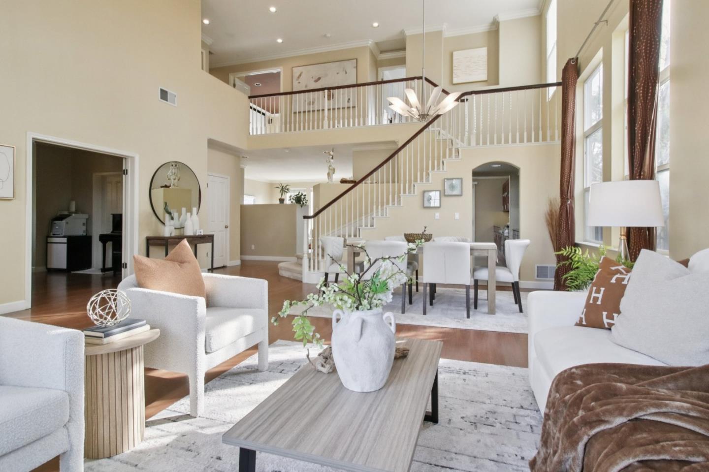 Detail Gallery Image 3 of 113 For 3324 Etoile Ct, San Jose,  CA 95135 - 5 Beds | 3 Baths