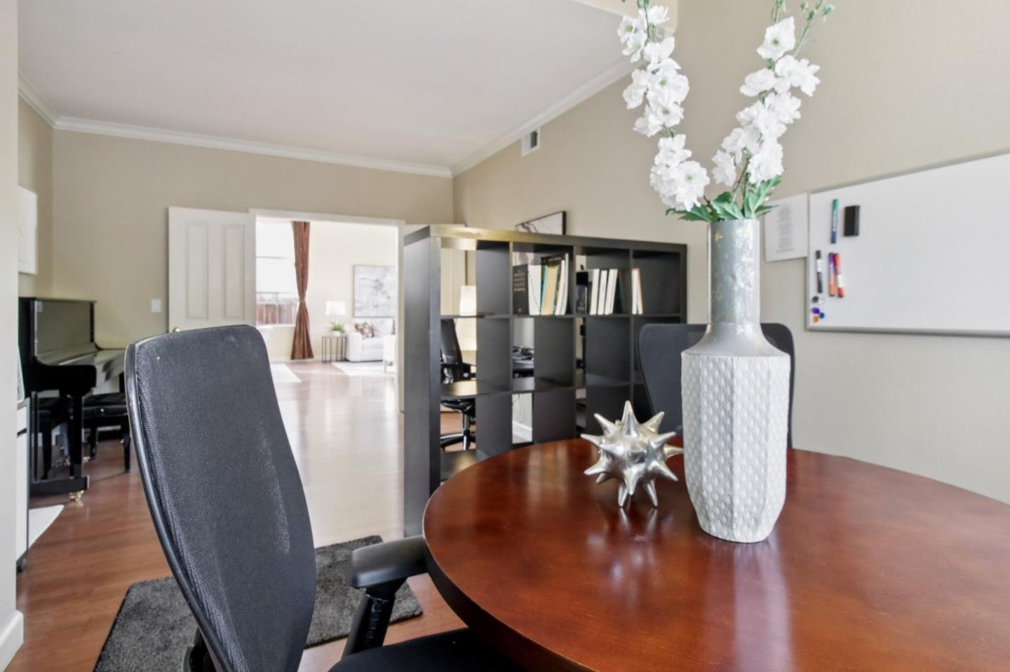 Detail Gallery Image 36 of 113 For 3324 Etoile Ct, San Jose,  CA 95135 - 5 Beds | 3 Baths