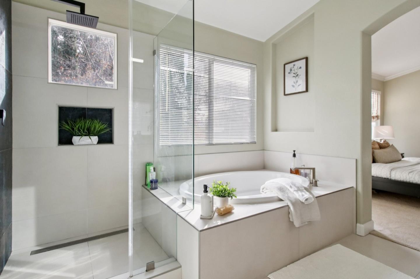 Detail Gallery Image 50 of 113 For 3324 Etoile Ct, San Jose,  CA 95135 - 5 Beds | 3 Baths