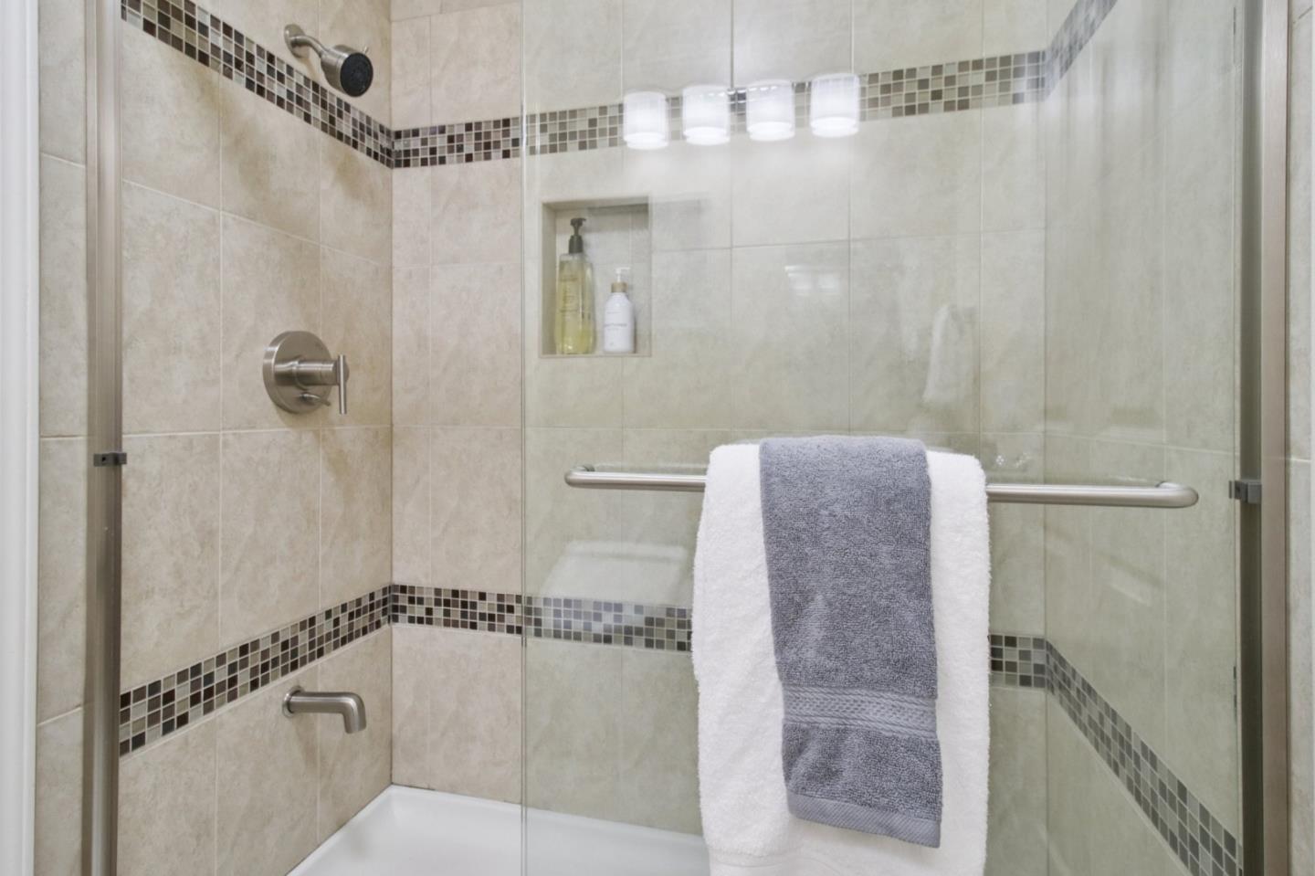 Detail Gallery Image 52 of 113 For 3324 Etoile Ct, San Jose,  CA 95135 - 5 Beds | 3 Baths