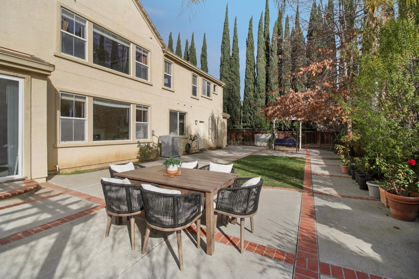 Detail Gallery Image 57 of 113 For 3324 Etoile Ct, San Jose,  CA 95135 - 5 Beds | 3 Baths