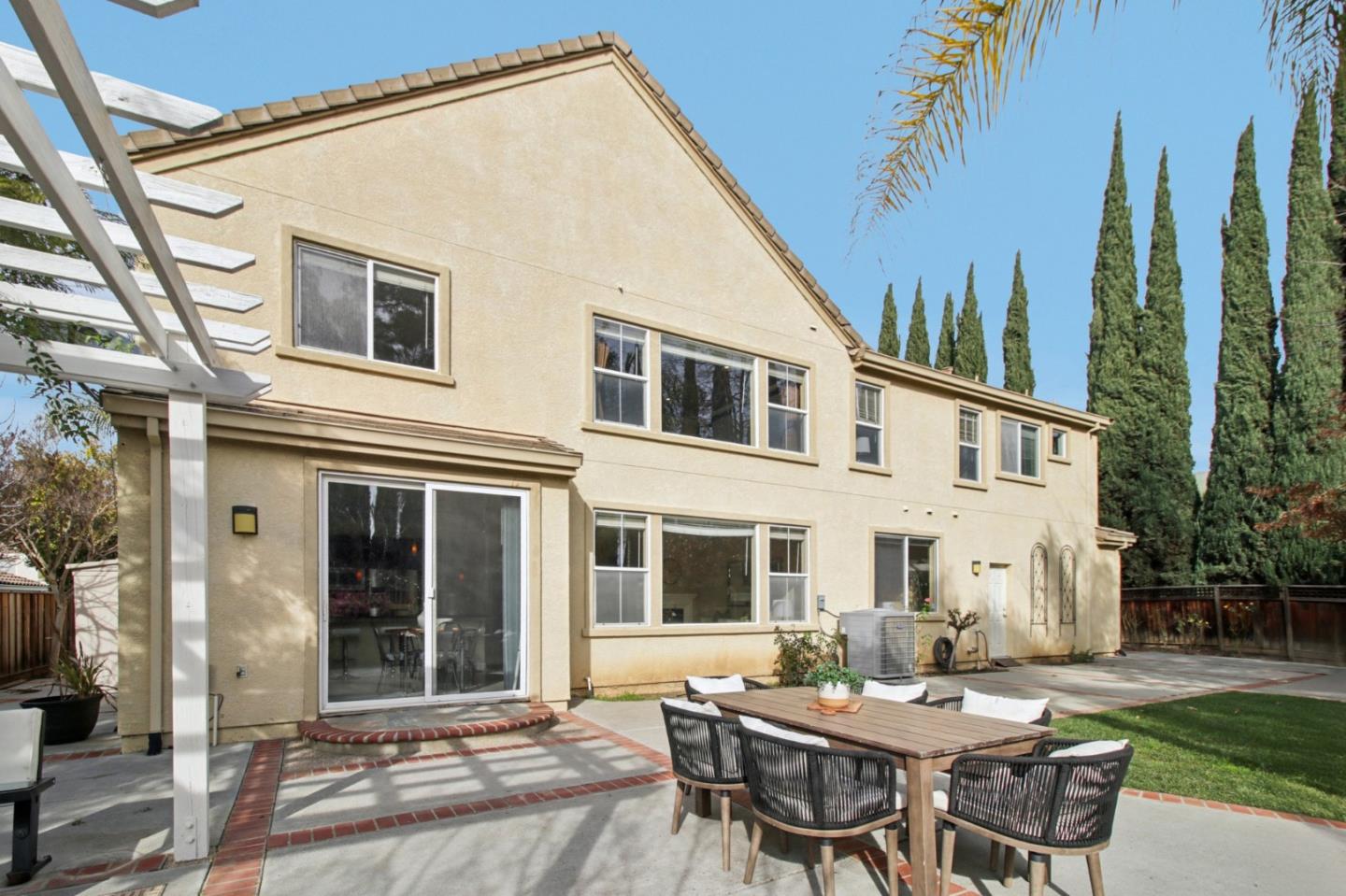 Detail Gallery Image 61 of 113 For 3324 Etoile Ct, San Jose,  CA 95135 - 5 Beds | 3 Baths