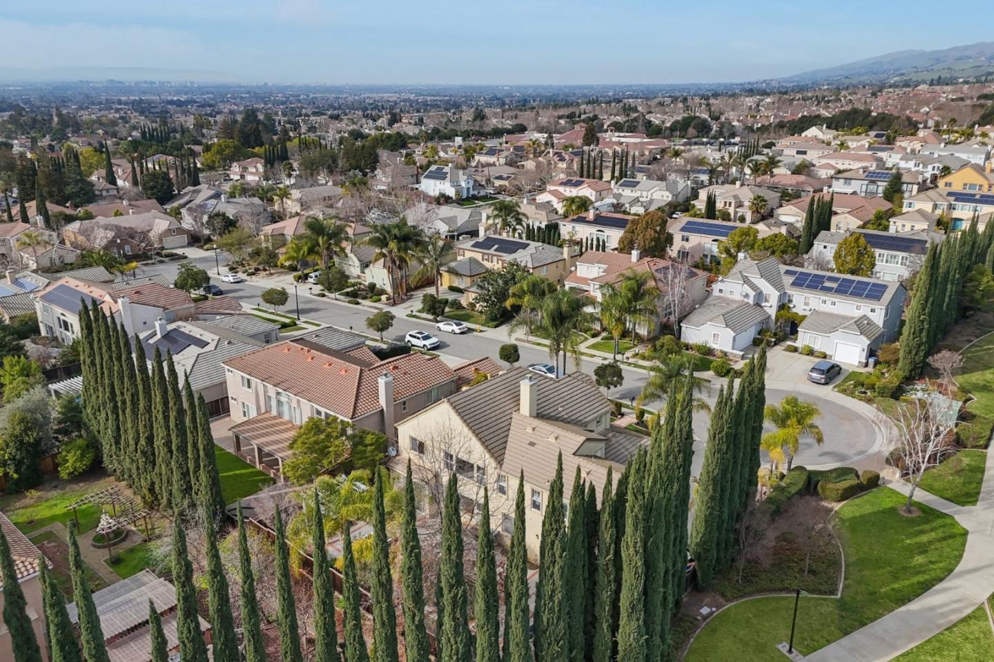 Detail Gallery Image 91 of 113 For 3324 Etoile Ct, San Jose,  CA 95135 - 5 Beds | 3 Baths