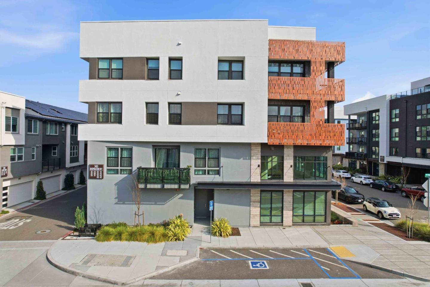 Detail Gallery Image 34 of 38 For 3465 Inspiration Way #201,  Fremont,  CA 94538 - 3 Beds | 2 Baths