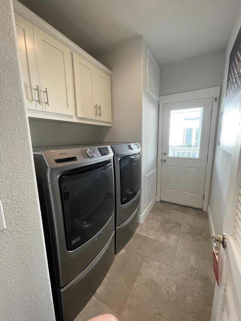 Detail Gallery Image 6 of 12 For 1111 Morse Ave #114,  Sunnyvale,  CA 94089 - 3 Beds | 3 Baths