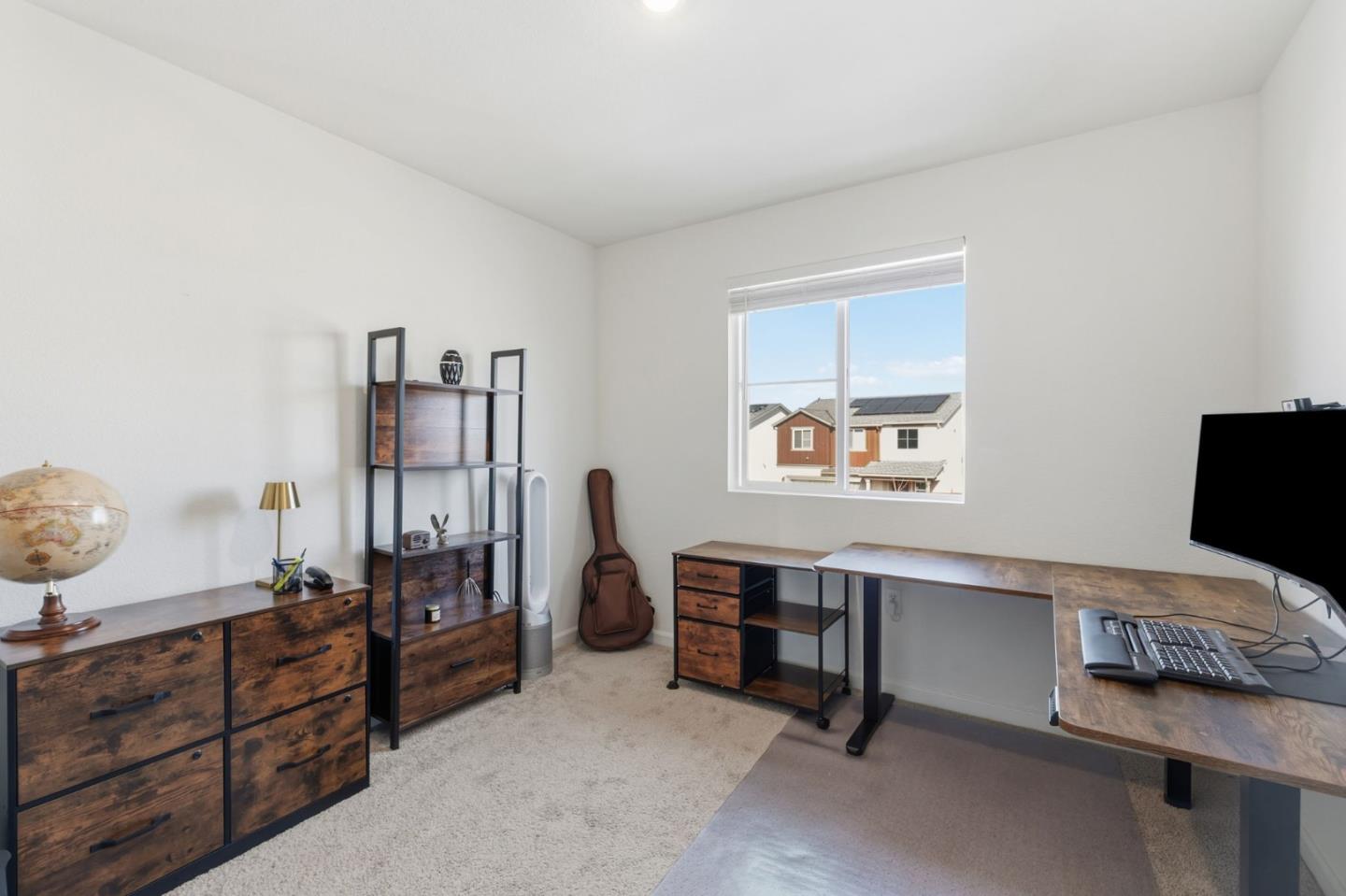 Detail Gallery Image 26 of 27 For 1809 Del Mar Dr, Los Banos,  CA 93635 - 3 Beds | 3 Baths