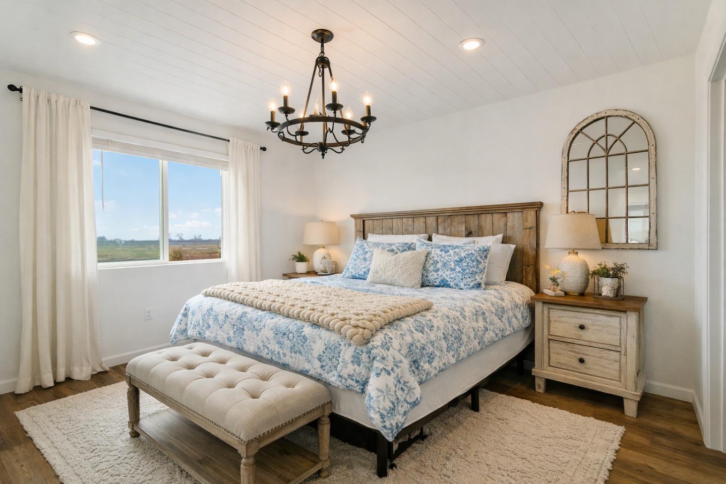 Detail Gallery Image 9 of 27 For 1809 Del Mar Dr, Los Banos,  CA 93635 - 3 Beds | 3 Baths