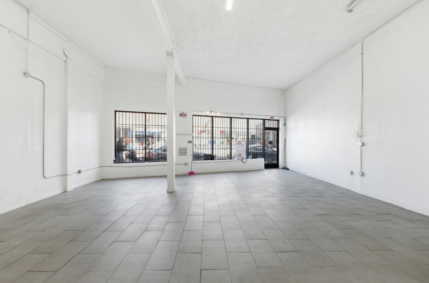 Detail Gallery Image 10 of 20 For 7101 International Blvd, Oakland,  CA 94621 - – Beds | – Baths