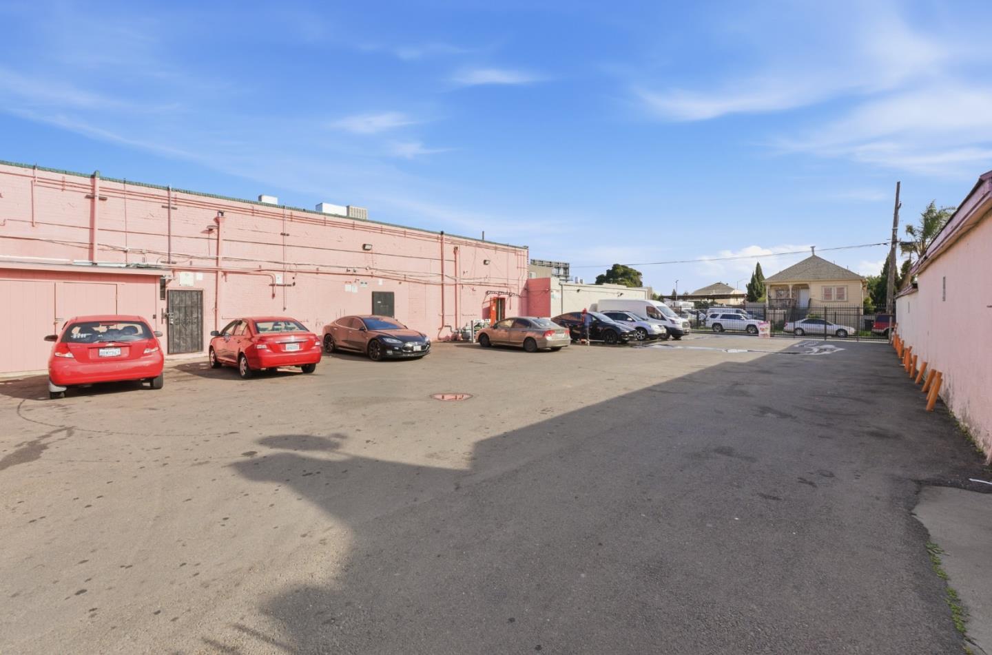 Detail Gallery Image 19 of 20 For 7101 International Blvd, Oakland,  CA 94621 - – Beds | – Baths