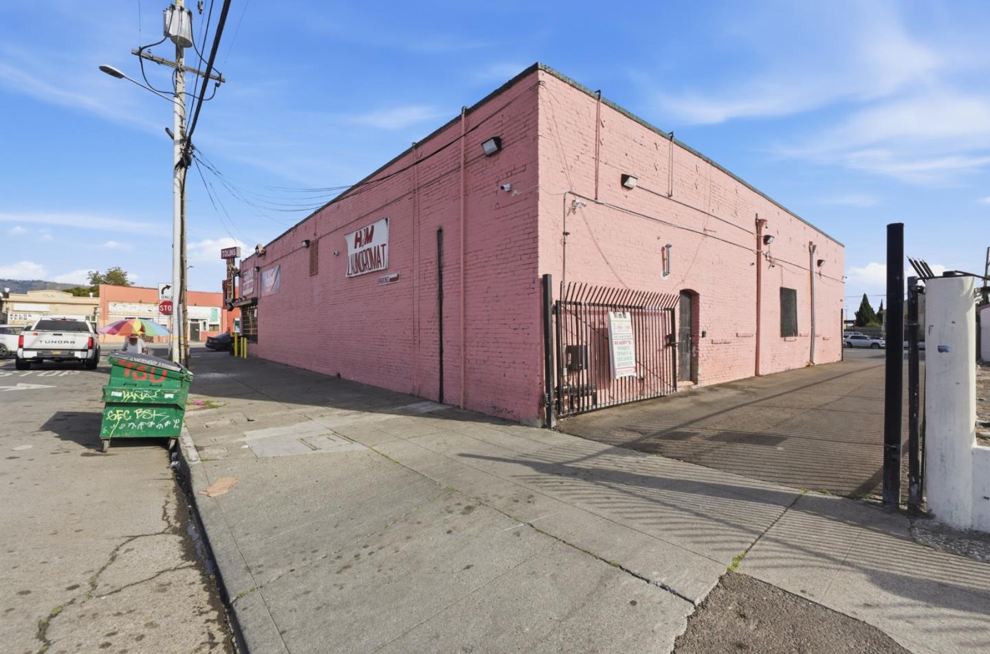 Detail Gallery Image 20 of 20 For 7101 International Blvd, Oakland,  CA 94621 - – Beds | – Baths