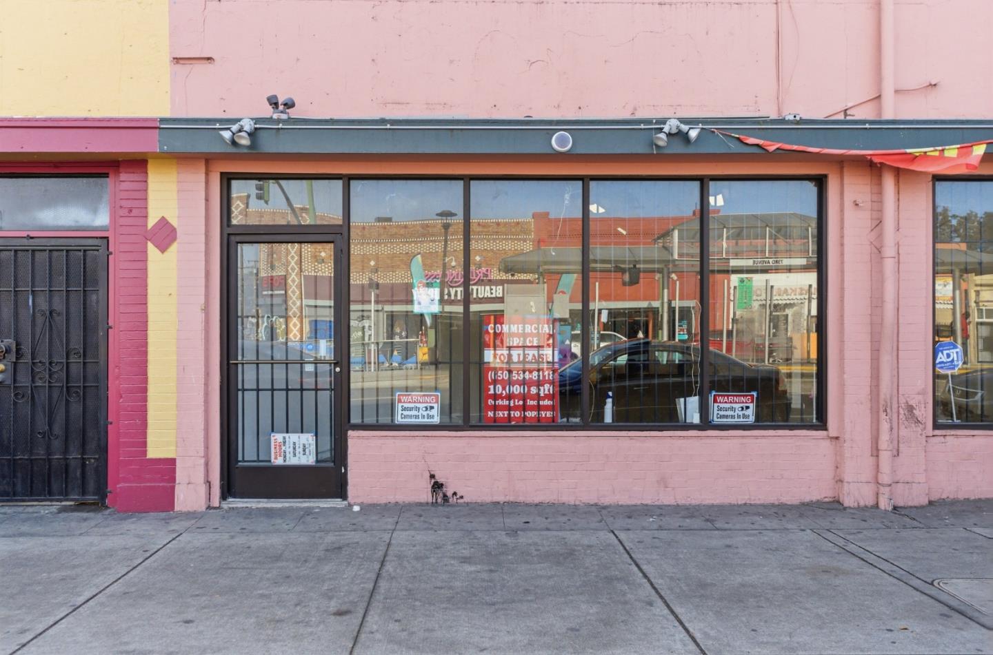 Detail Gallery Image 3 of 20 For 7101 International Blvd, Oakland,  CA 94621 - – Beds | – Baths