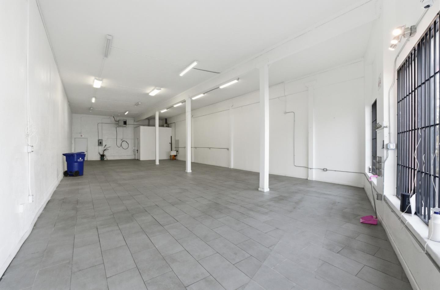 Detail Gallery Image 7 of 20 For 7101 International Blvd, Oakland,  CA 94621 - – Beds | – Baths