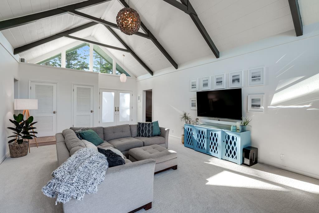 Detail Gallery Image 14 of 49 For 457 Townsend Dr, Aptos,  CA 95003 - 3 Beds | 2 Baths