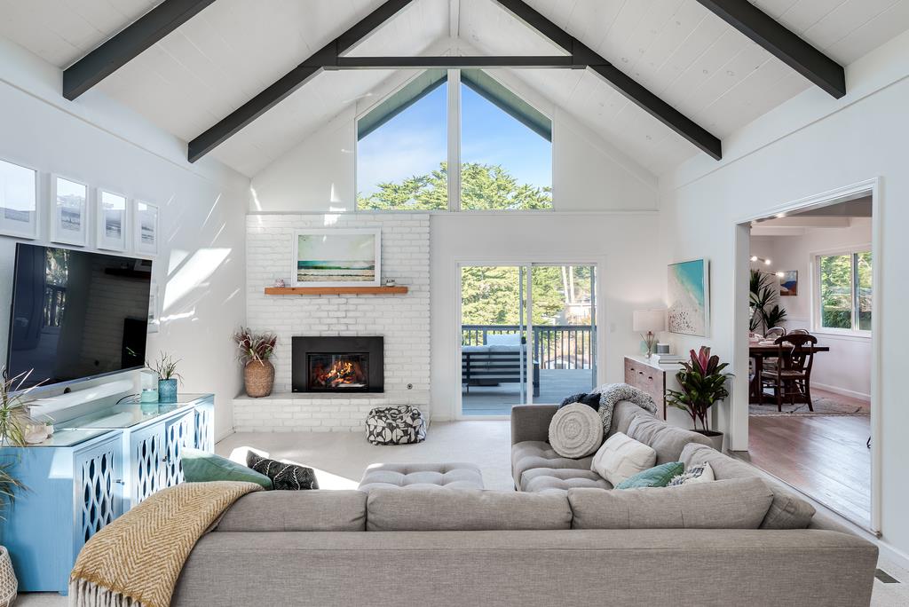 Detail Gallery Image 9 of 49 For 457 Townsend Dr, Aptos,  CA 95003 - 3 Beds | 2 Baths