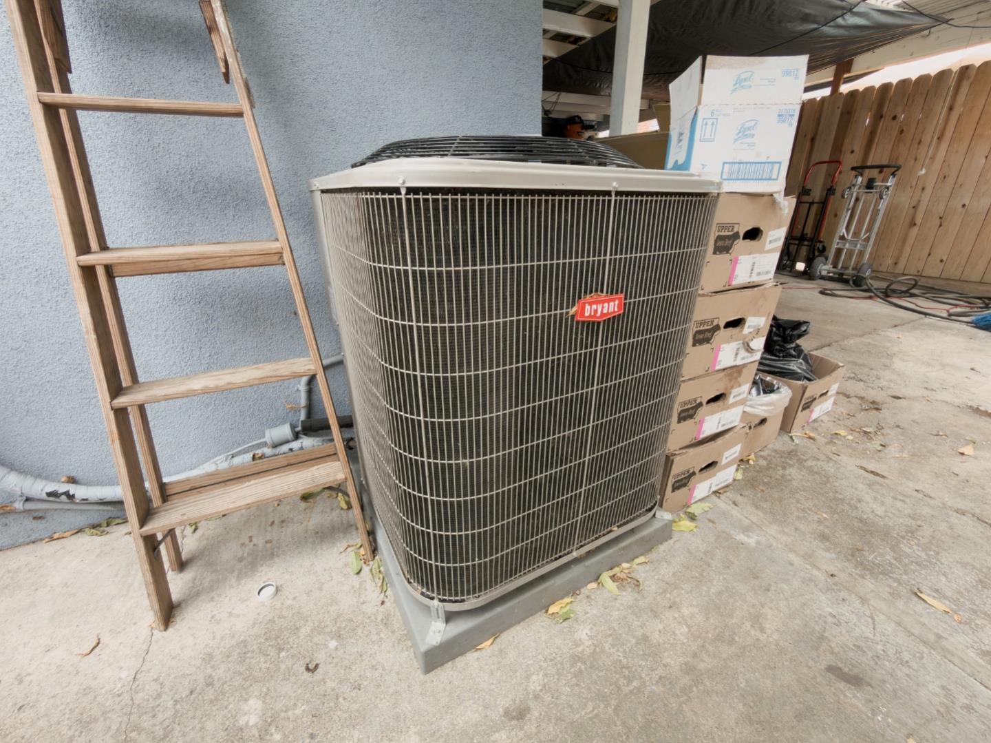 Detail Gallery Image 20 of 22 For 149 Senter Rd, San Jose,  CA 95111 - 4 Beds | 3 Baths