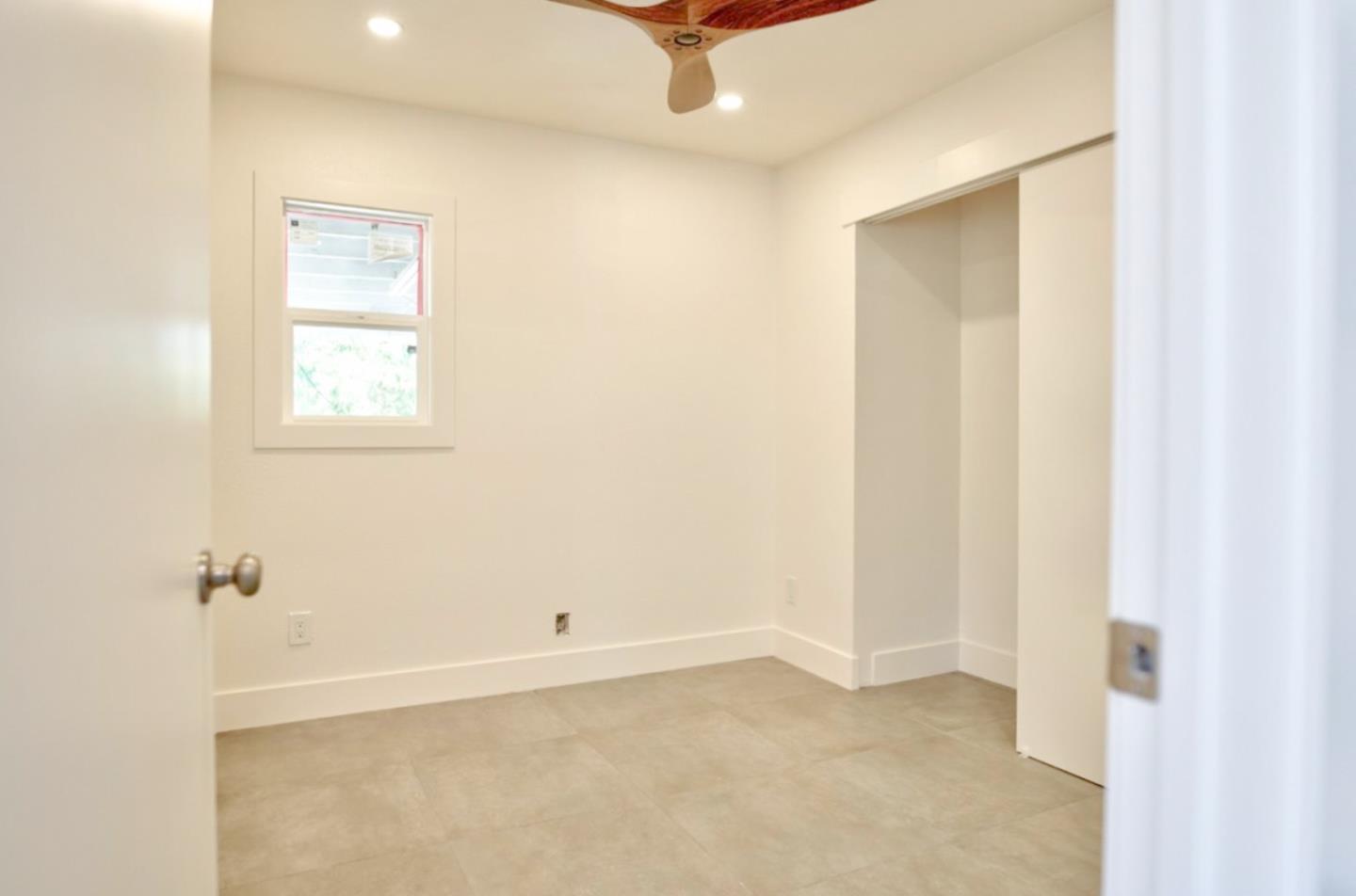 Detail Gallery Image 6 of 22 For 149 Senter Rd, San Jose,  CA 95111 - 4 Beds | 3 Baths