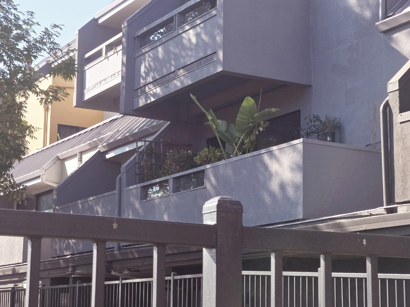 Front Image Thumbnail for ML82033611