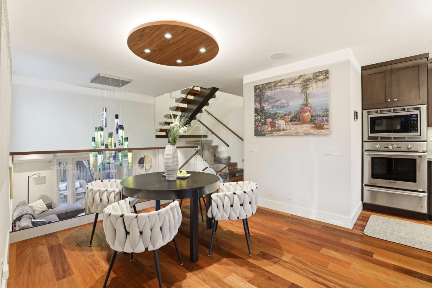 Detail Gallery Image 10 of 61 For 119 Easy St #7,  Mountain View,  CA 94043 - 3 Beds | 2/1 Baths