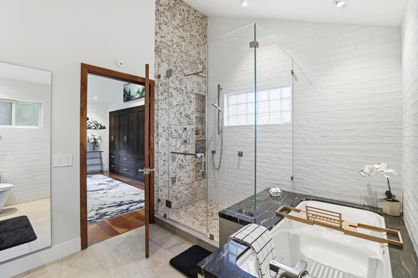 Detail Gallery Image 19 of 61 For 119 Easy St #7,  Mountain View,  CA 94043 - 3 Beds | 2/1 Baths