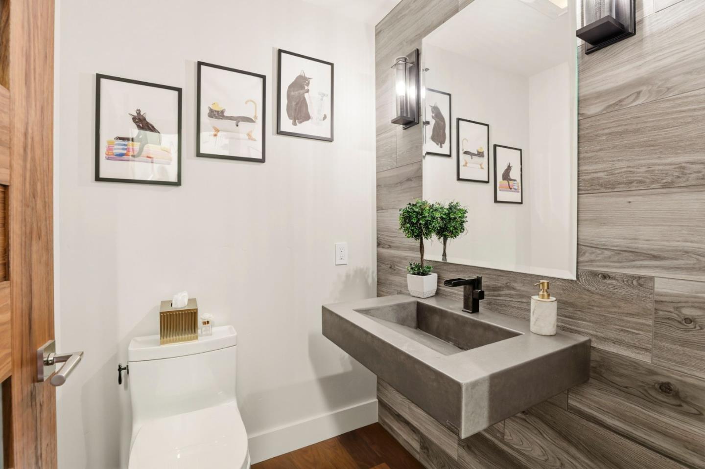 Detail Gallery Image 20 of 61 For 119 Easy St #7,  Mountain View,  CA 94043 - 3 Beds | 2/1 Baths