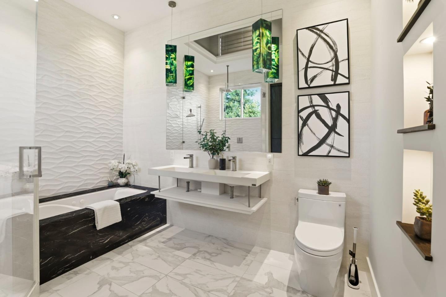 Detail Gallery Image 24 of 61 For 119 Easy St #7,  Mountain View,  CA 94043 - 3 Beds | 2/1 Baths