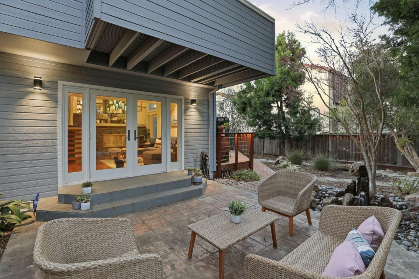 Detail Gallery Image 30 of 61 For 119 Easy St #7,  Mountain View,  CA 94043 - 3 Beds | 2/1 Baths