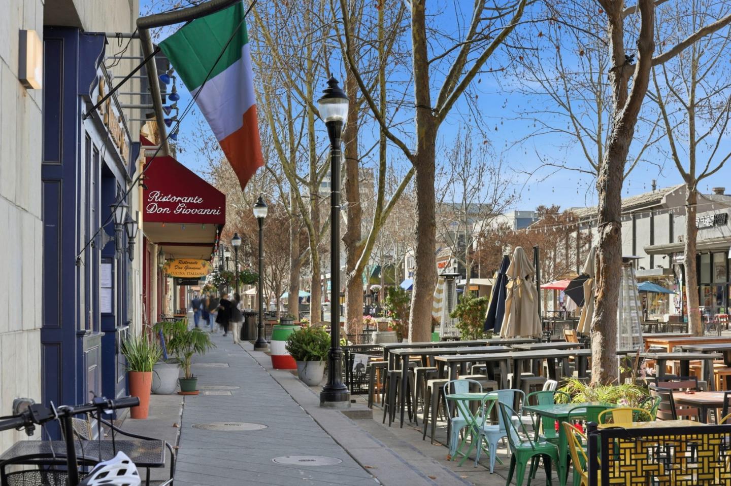 Detail Gallery Image 54 of 61 For 119 Easy St #7,  Mountain View,  CA 94043 - 3 Beds | 2/1 Baths