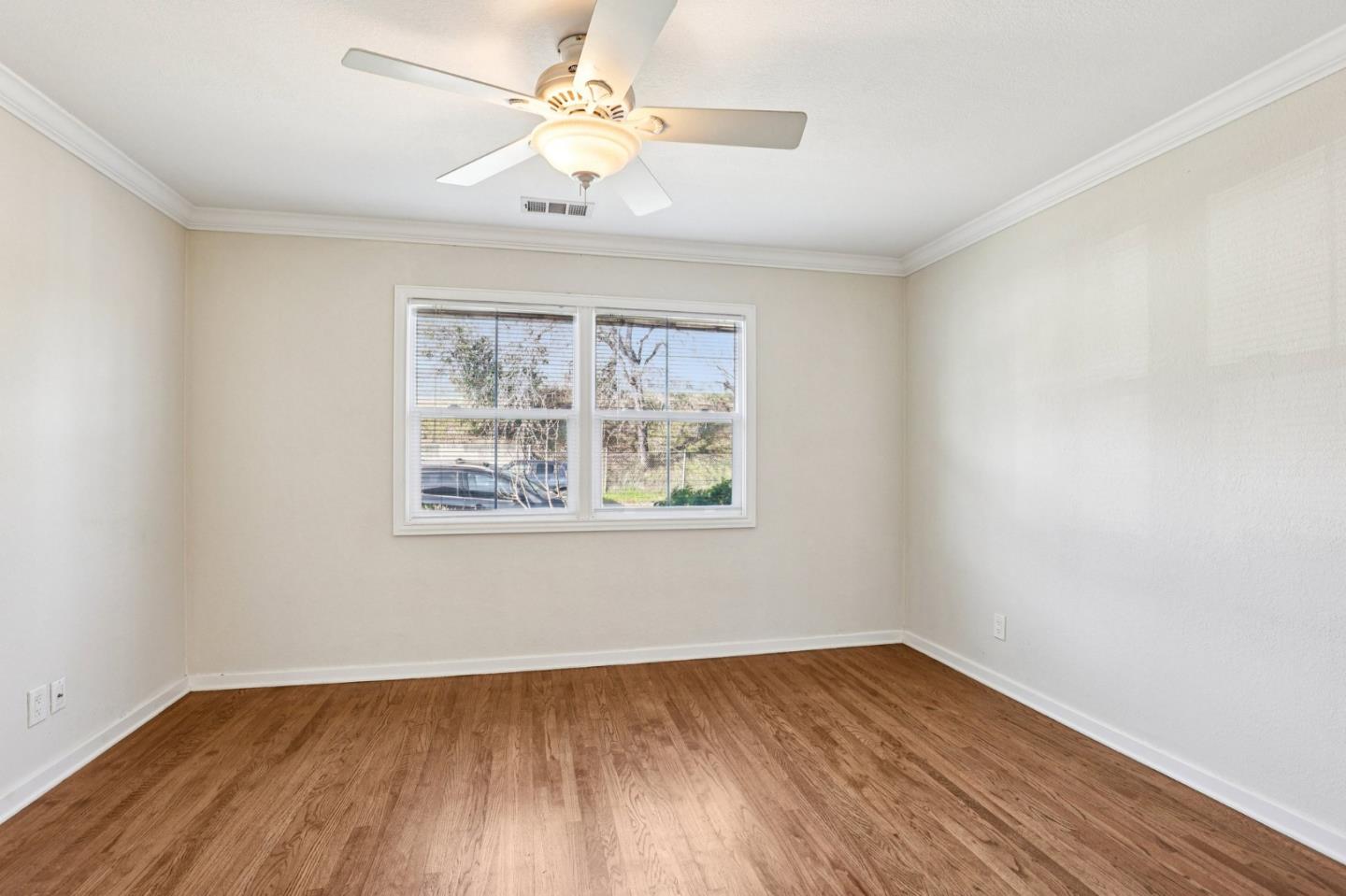 Detail Gallery Image 27 of 32 For 34 Manzanita St, Redwood City,  CA 94063 - 2 Beds | 1 Baths