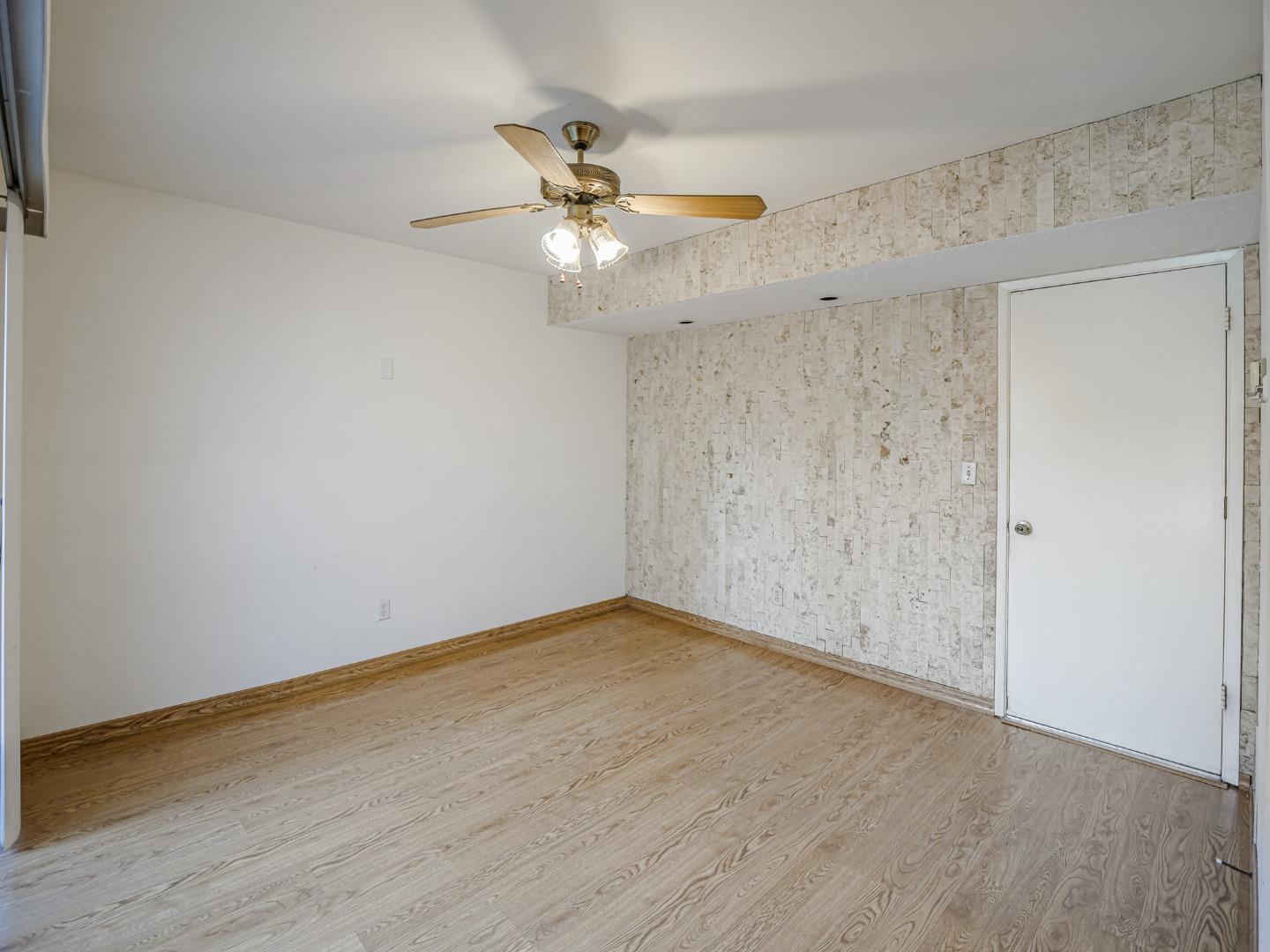 Detail Gallery Image 22 of 39 For 4202 Sea Pines Ct, Capitola,  CA 95010 - 3 Beds | 2/1 Baths