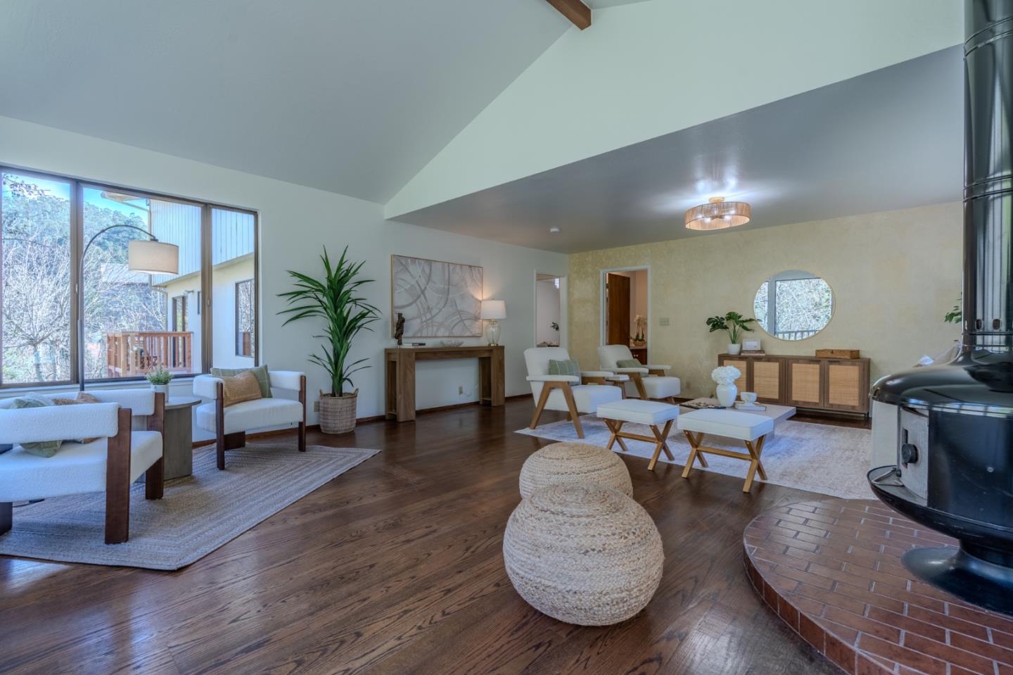 Detail Gallery Image 32 of 61 For 2 Valleywood Ct, Pacifica,  CA 94044 - 4 Beds | 3 Baths