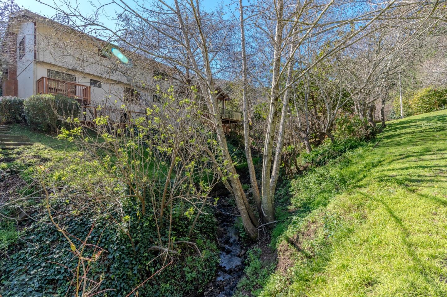 Detail Gallery Image 55 of 61 For 2 Valleywood Ct, Pacifica,  CA 94044 - 4 Beds | 3 Baths