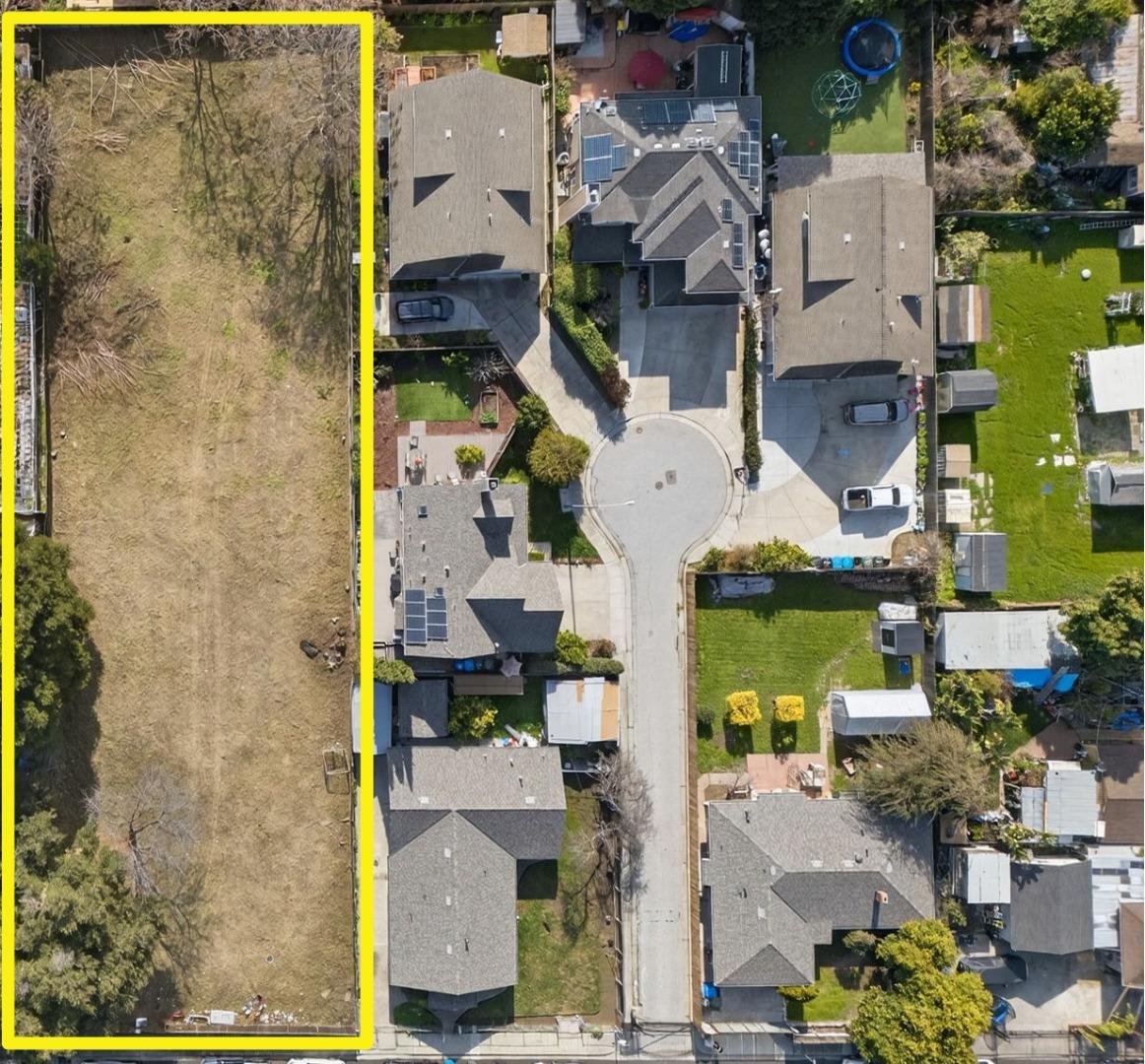 760 Weeks Street, East Palo Alto, CA, 94303