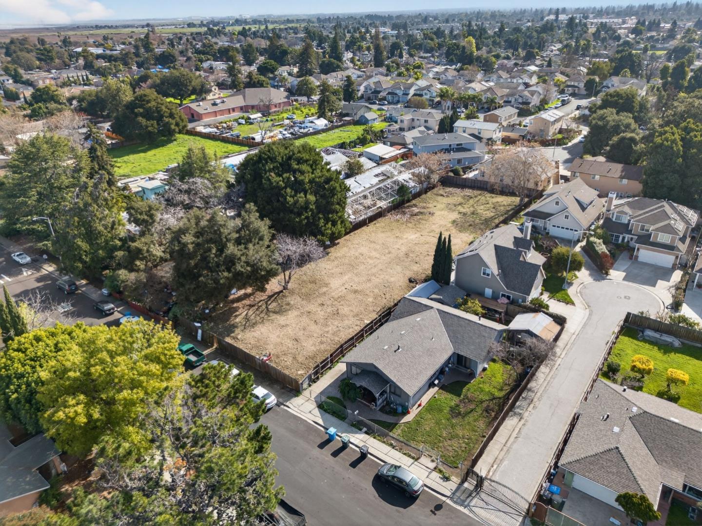 Detail Gallery Image 7 of 12 For 760 Weeks St, East Palo Alto,  CA 94303 - – Beds | – Baths