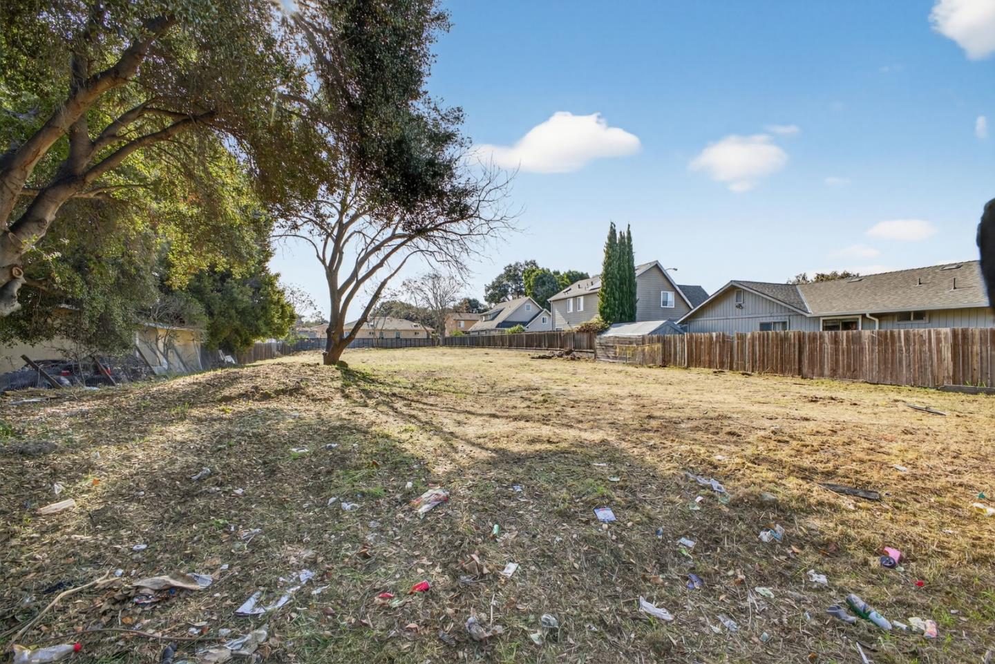 Detail Gallery Image 9 of 12 For 760 Weeks St, East Palo Alto,  CA 94303 - – Beds | – Baths