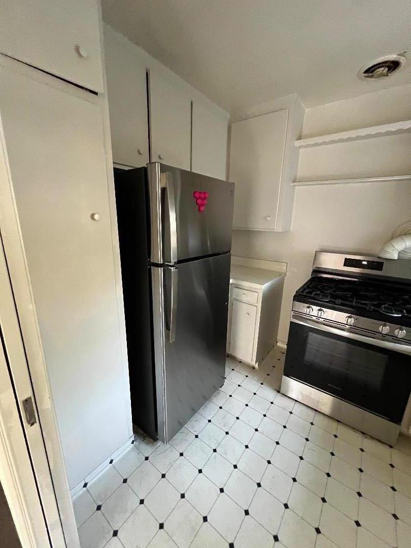 Detail Gallery Image 28 of 32 For 1220 Sixth Ave, Belmont,  CA 94002 - – Beds | – Baths