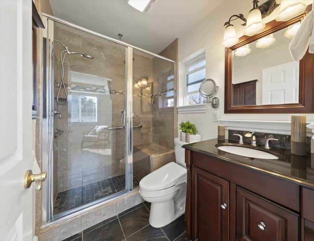 Detail Gallery Image 27 of 54 For 3393 Kathleen St, San Jose,  CA 95124 - 5 Beds | 3 Baths