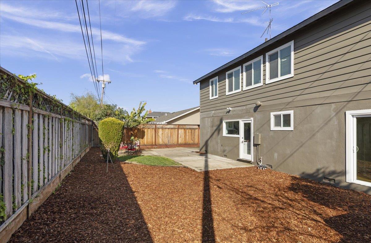 Detail Gallery Image 49 of 54 For 3393 Kathleen St, San Jose,  CA 95124 - 5 Beds | 3 Baths