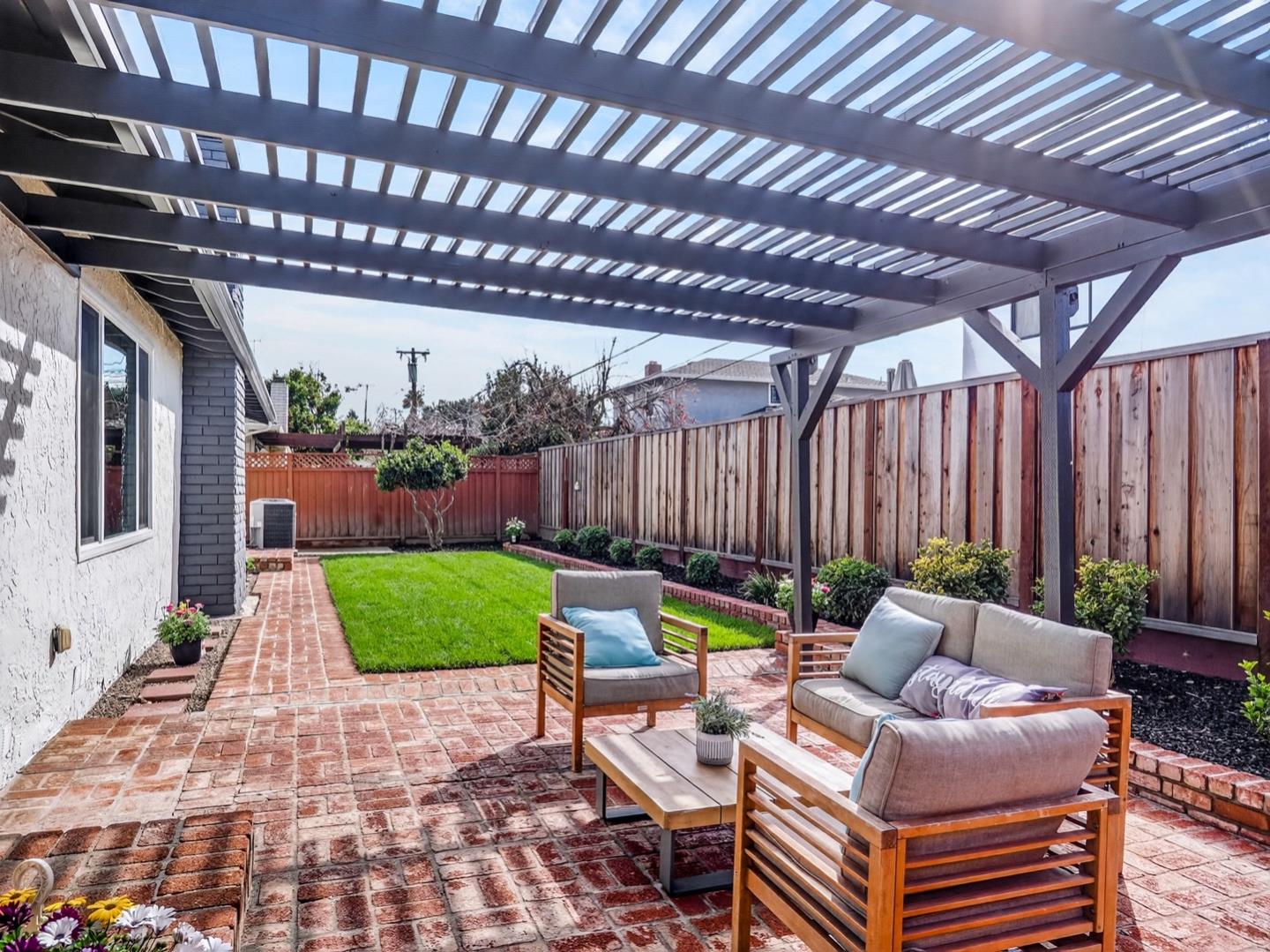 Detail Gallery Image 41 of 46 For 1531 Carmel Dr, San Jose,  CA 95125 - 4 Beds | 2/1 Baths