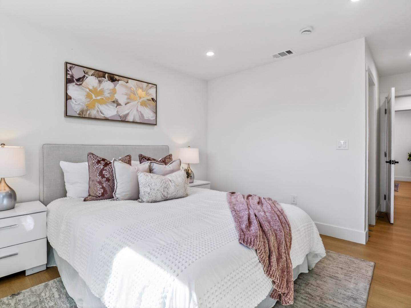 Detail Gallery Image 16 of 26 For 1322 Becket Dr, San Jose,  CA 95121 - 3 Beds | 2 Baths