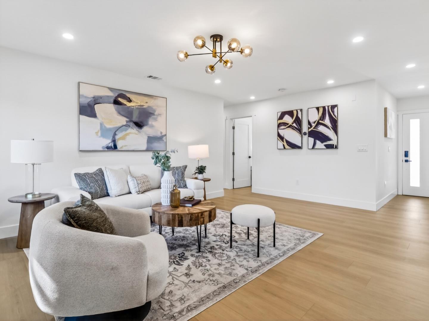 Detail Gallery Image 4 of 26 For 1322 Becket Dr, San Jose,  CA 95121 - 3 Beds | 2 Baths