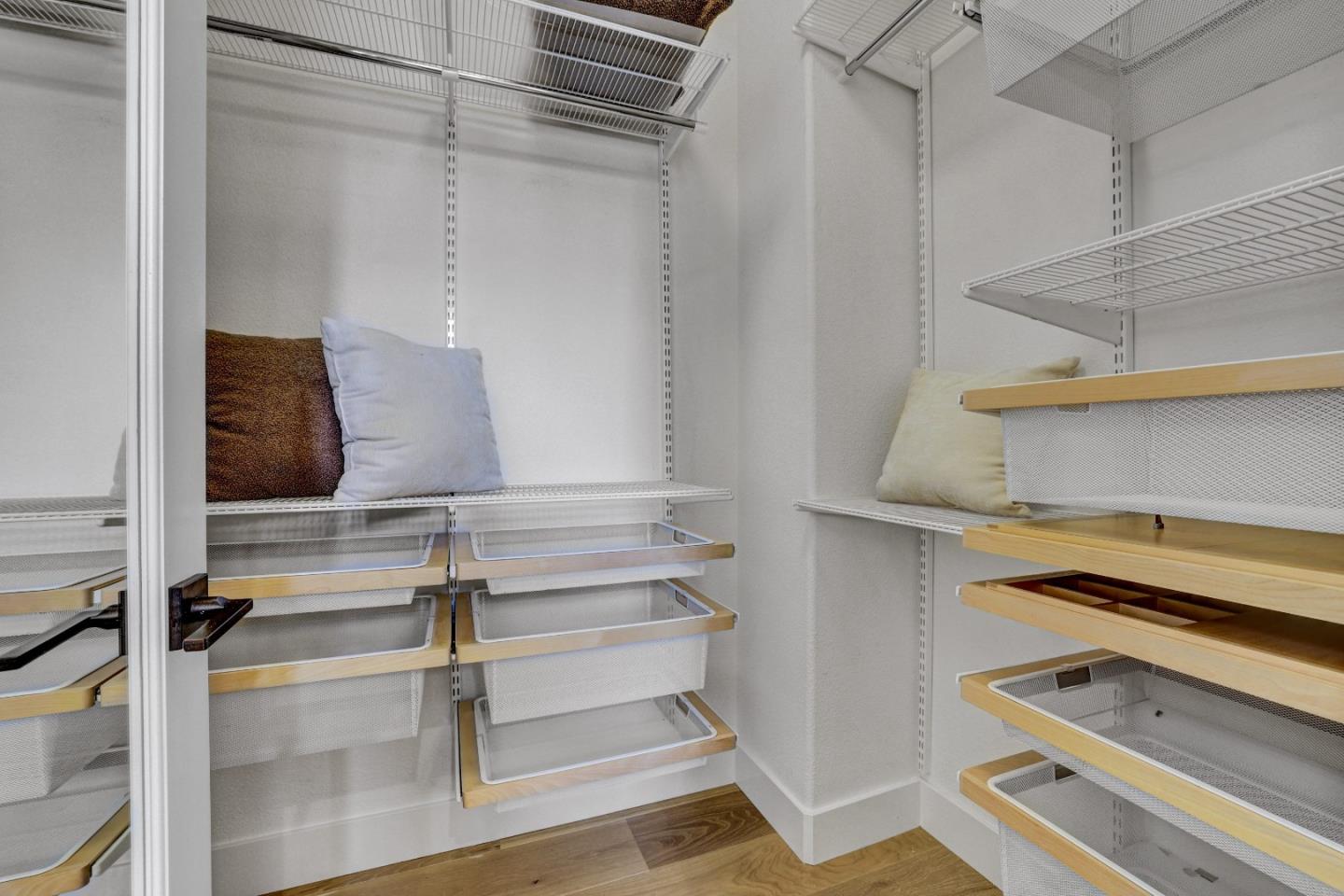 Detail Gallery Image 25 of 57 For 136 Avellino Way, Mountain View,  CA 94043 - 4 Beds | 3/1 Baths