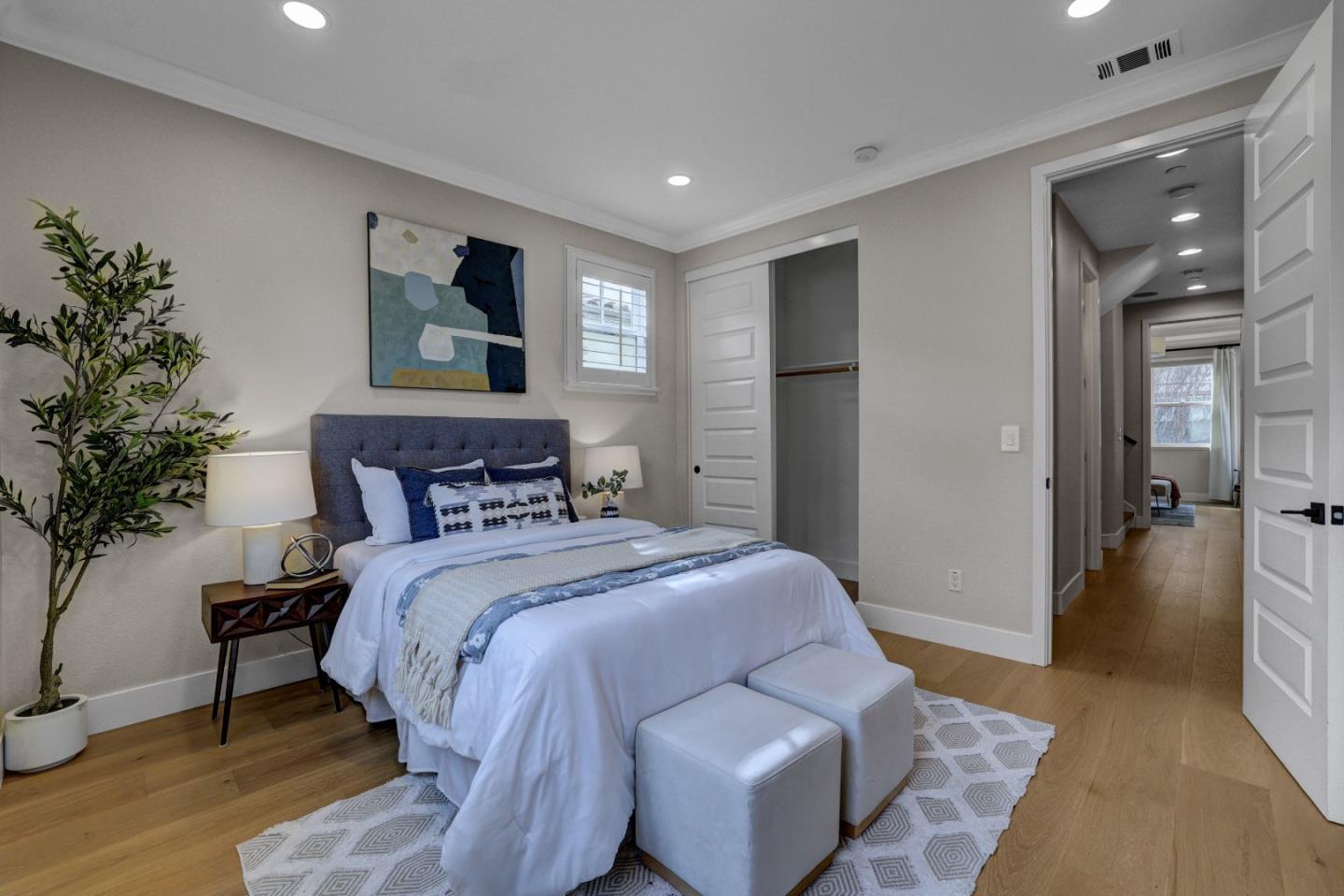 Detail Gallery Image 31 of 57 For 136 Avellino Way, Mountain View,  CA 94043 - 4 Beds | 3/1 Baths